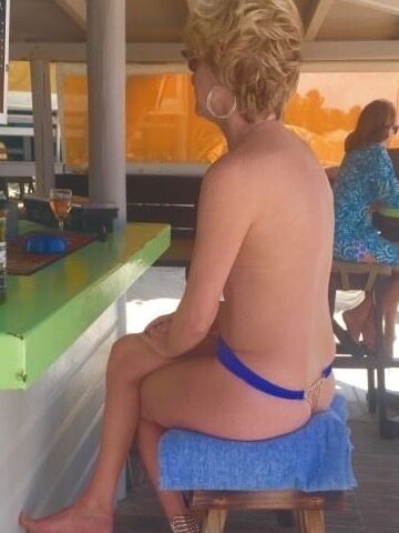 Sexy mature BevBev