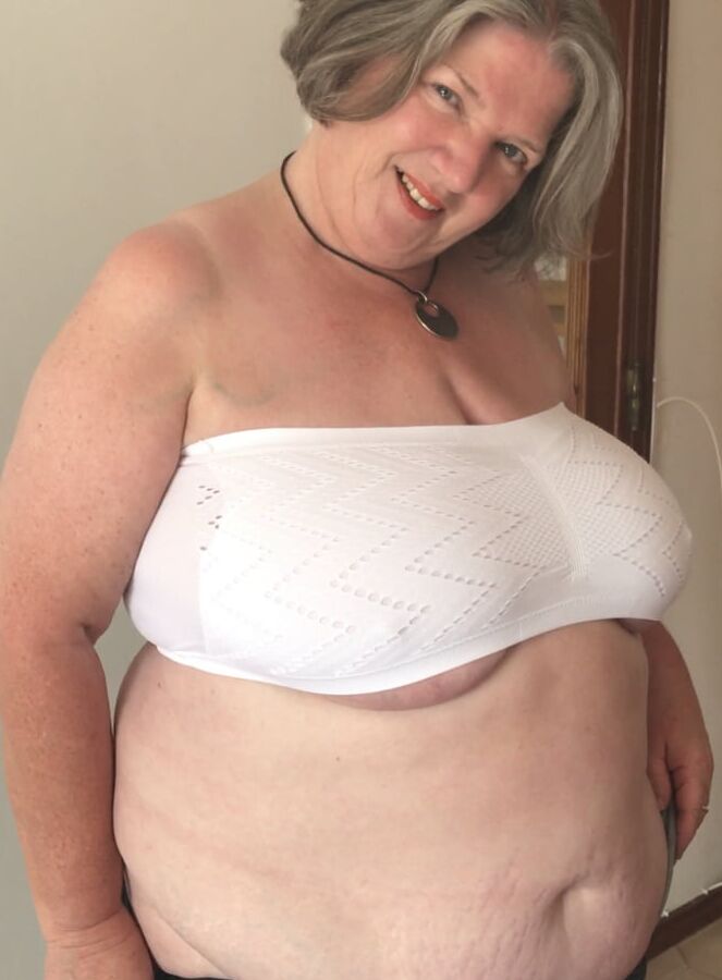 Chrisg Boob tube