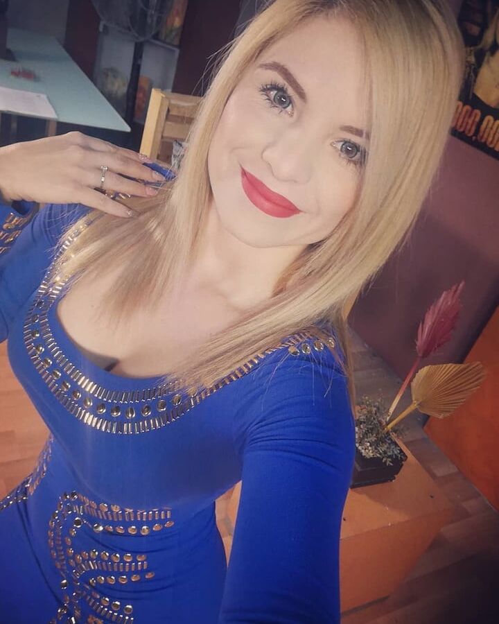 SEXY ALONDRA VILLANUEVA