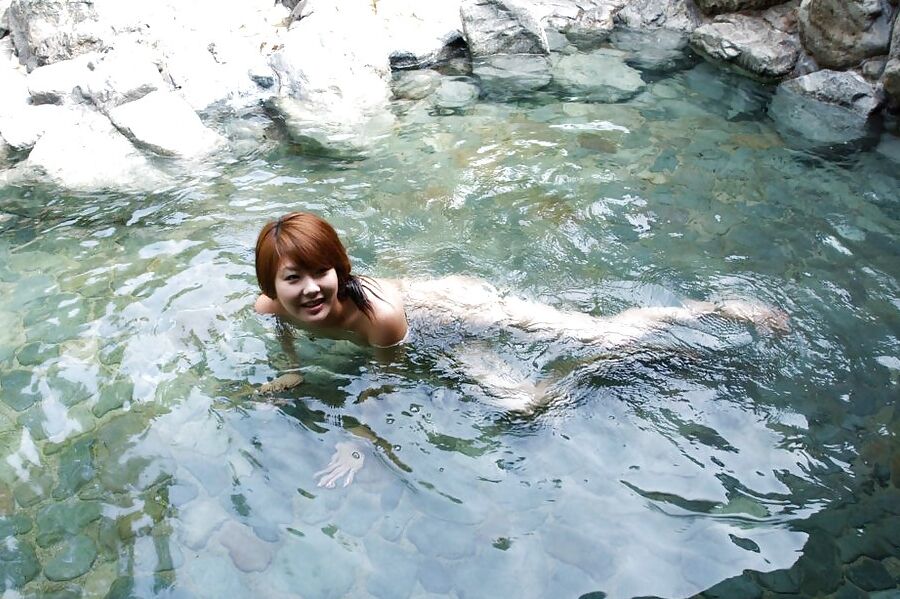 Japanese Beauties in Hot Spring