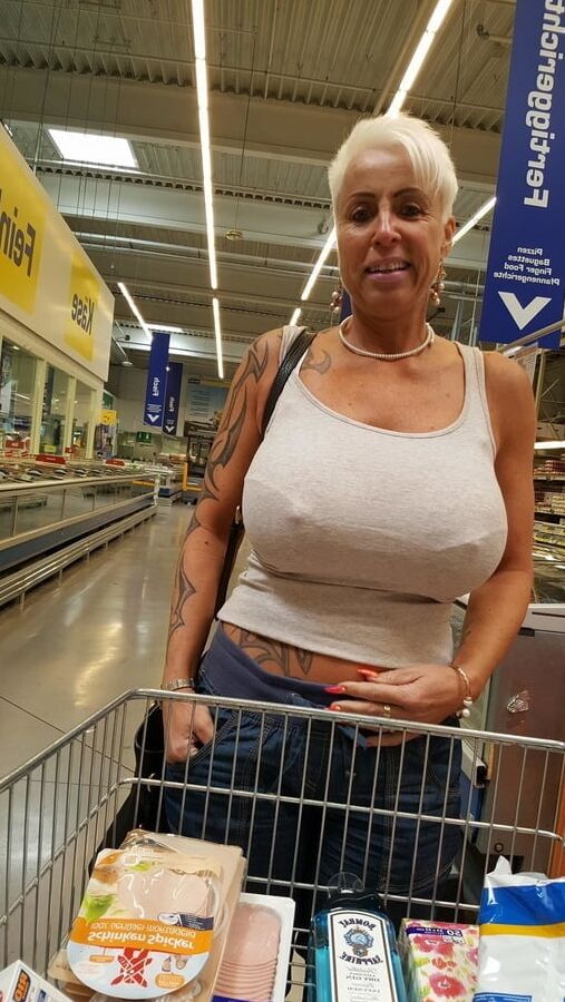 Big Tits Big Ass Amateur Mature MILF