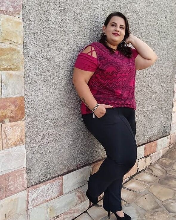 Mature for comments and cum