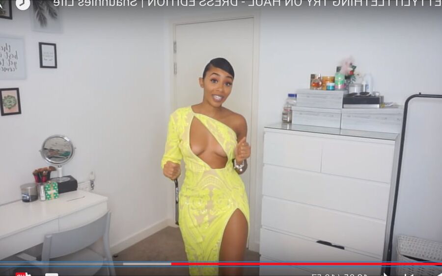 Shaunnie&;s Life Shaunnie_xoxo Youtuber Instagram Nip Slip