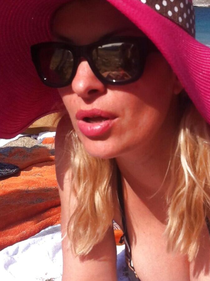 Greek celeb konstantina spiropoulou