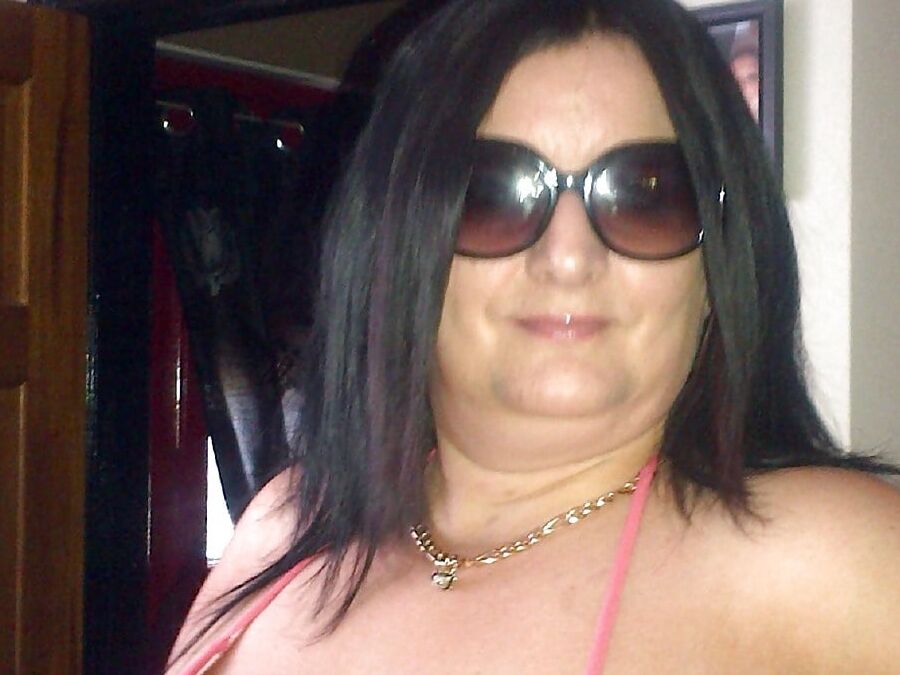 Sexy as fuck Fat MILF Slut