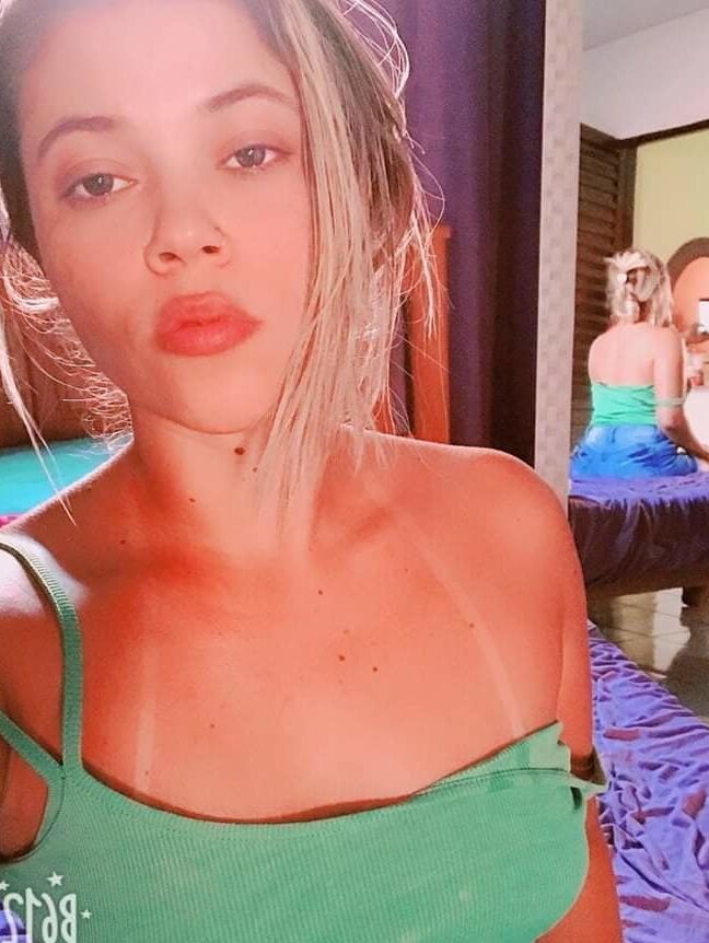 KEZI KEKEL LOIRA