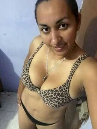 Morena caliente