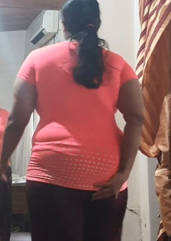 My sexy mom exercising