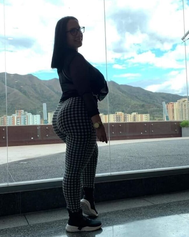 BUENISISIMA