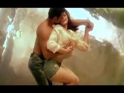 Zareen khan sexy hot bitch