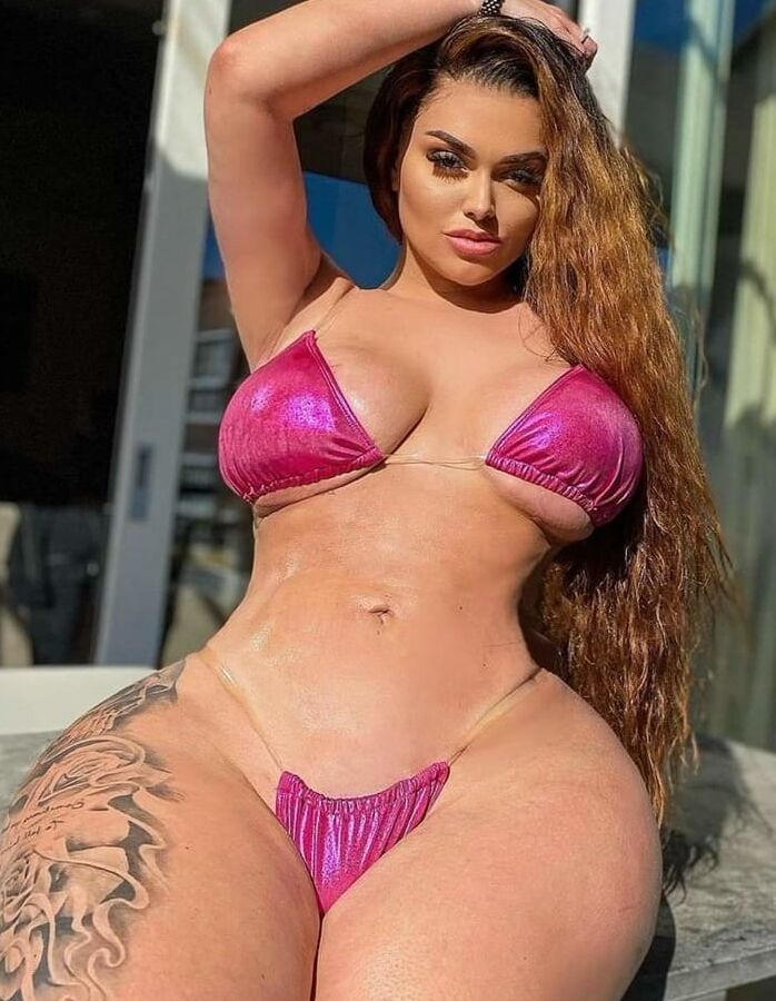 curvy n thick