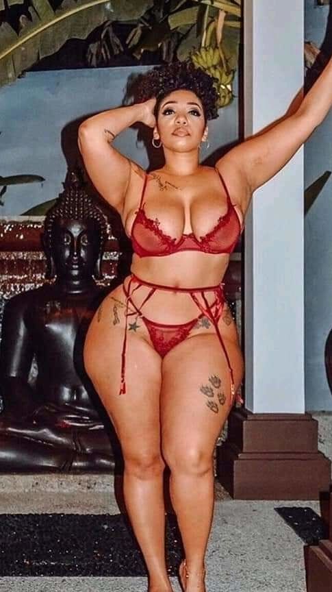 curvy n thick