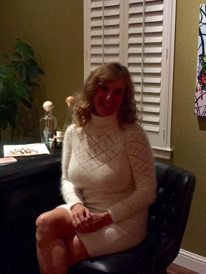Ginger Milf
