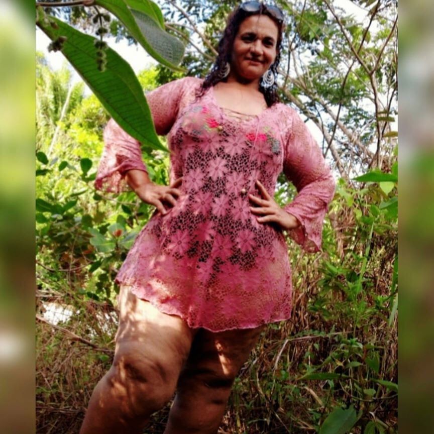 ROSI FARIAS CULONA PIERNAS HERMOSA MADURA ASS MATURE