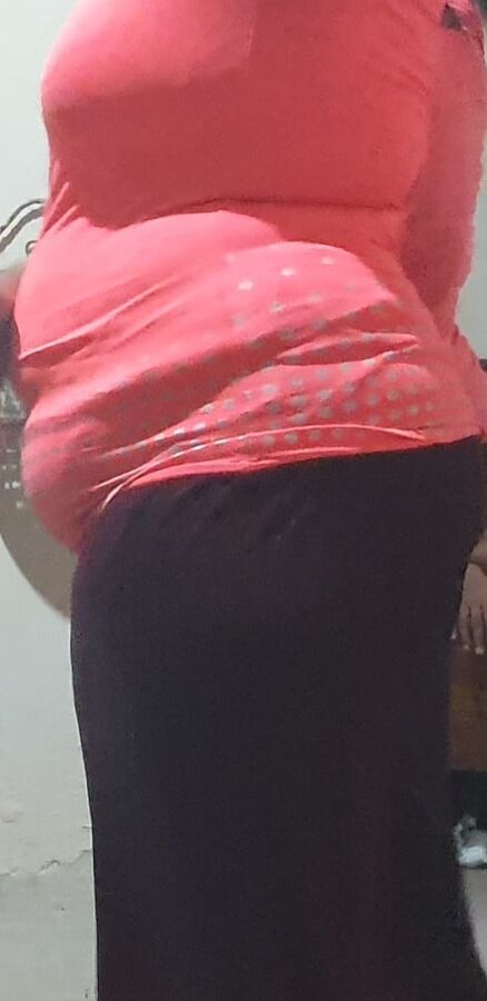 My sexy mom exercising