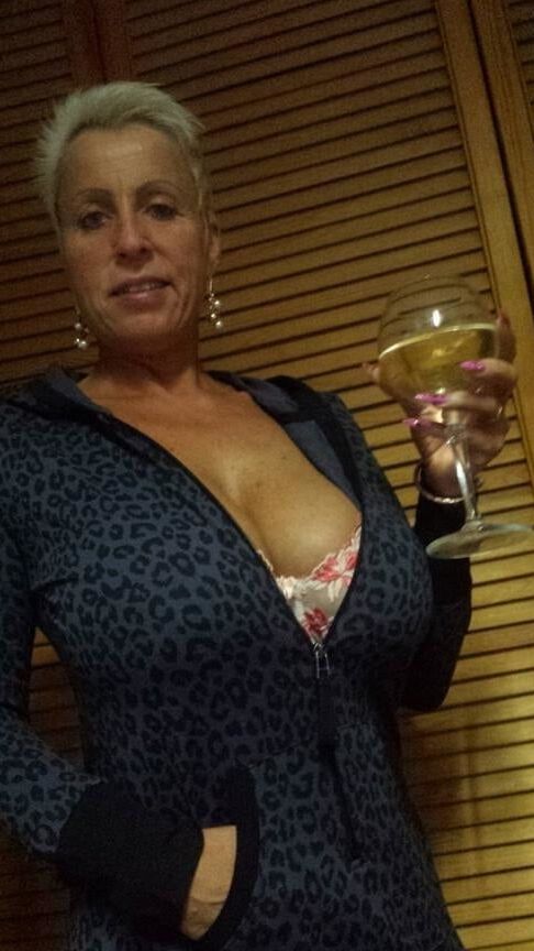 Big Tits Big Ass Amateur Mature MILF
