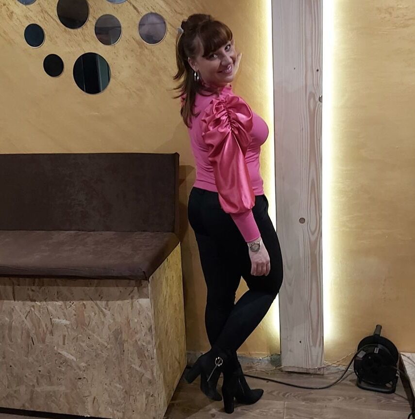 Secretary Sonja