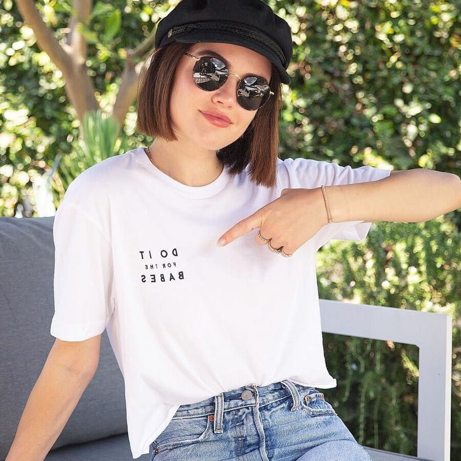 Lucy Hale pretty little thing!