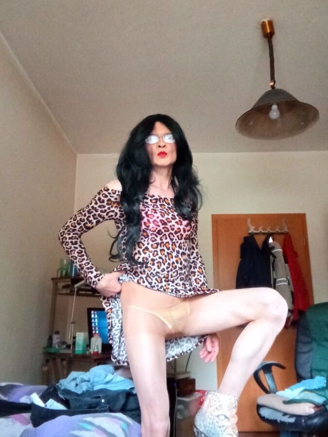 Whore