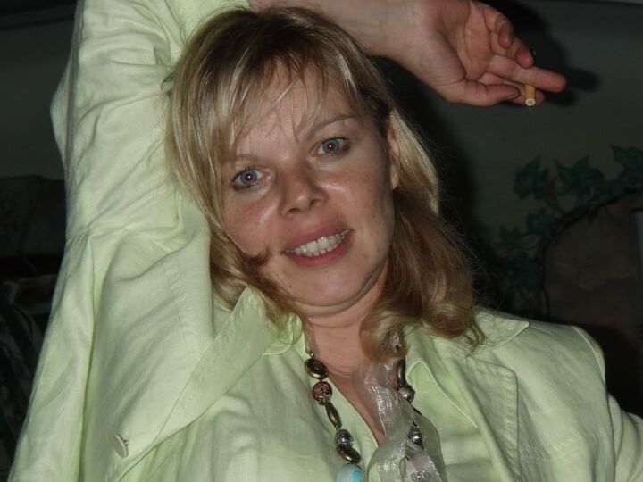 Veronique, blonde milf from Belgium