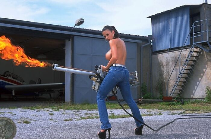 Women in Jeans with guns
