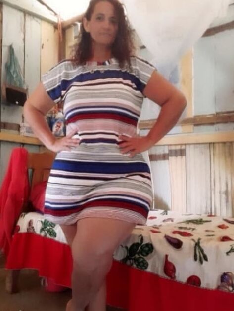 ROSI FARIAS CULONA PIERNAS HERMOSA MADURA ASS MATURE
