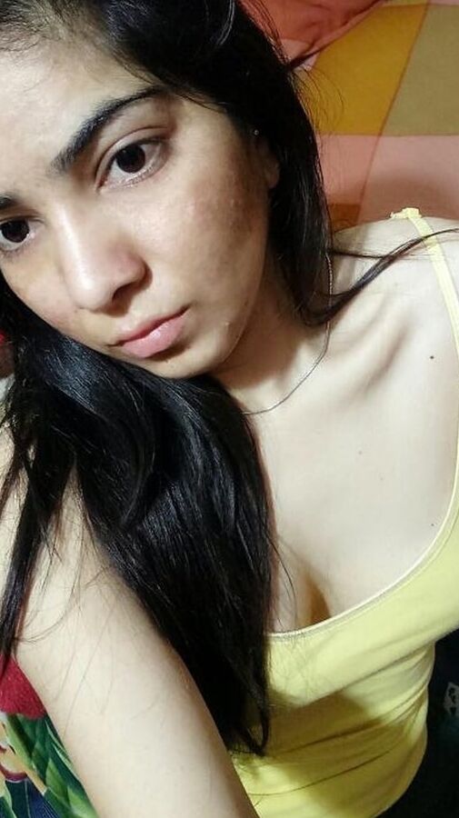 posting pak girl nudes soon , ex indian model