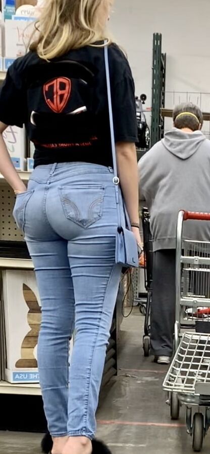 Fat Ass Blond