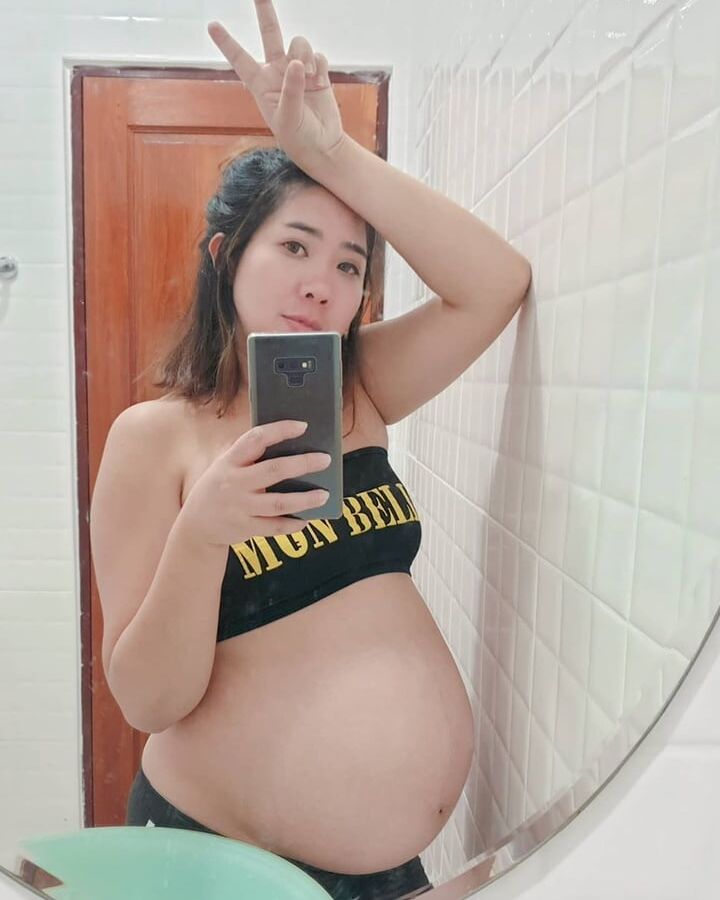 Sexy Pregnant Girls