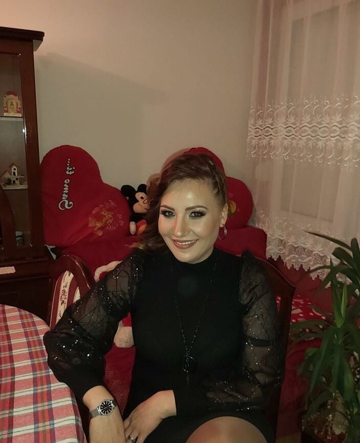 Secretary Sonja