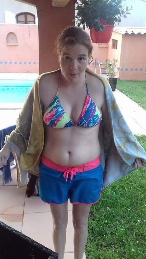 margot salope poilue