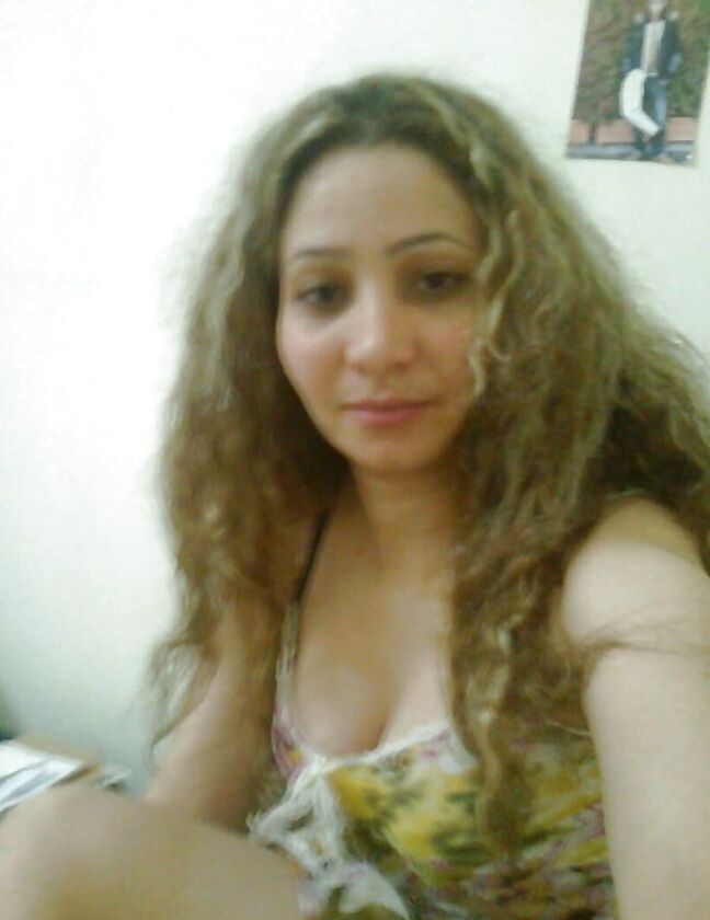Mature mom hijeb