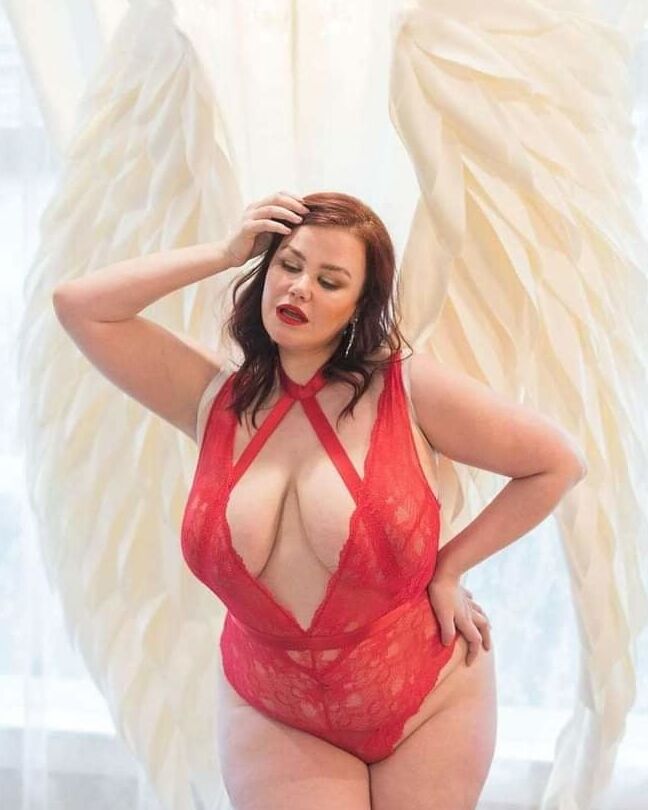 Ruby Roxx