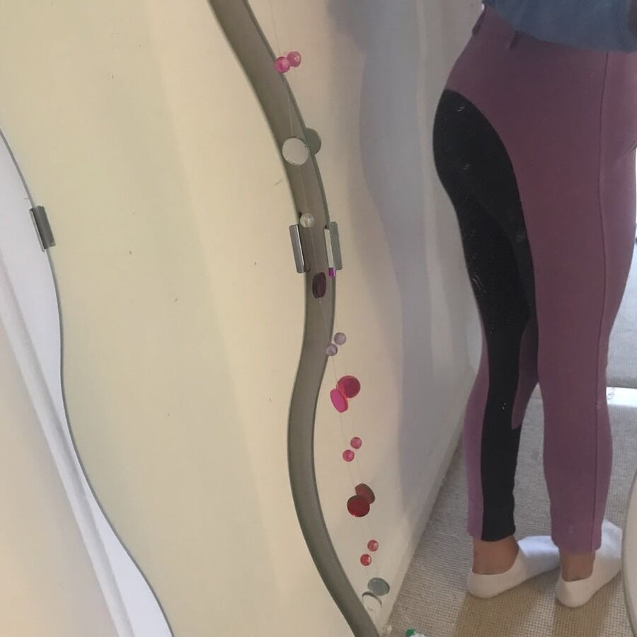 girls in jodhpurs