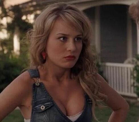 Brie Larson Cum Target