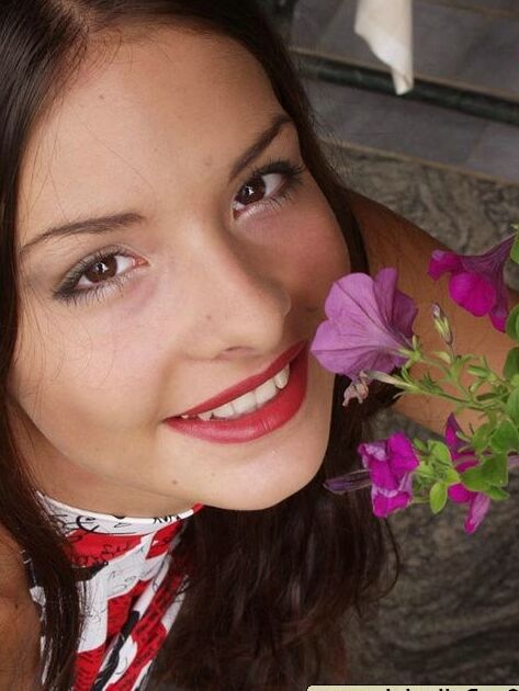 Morena caliente