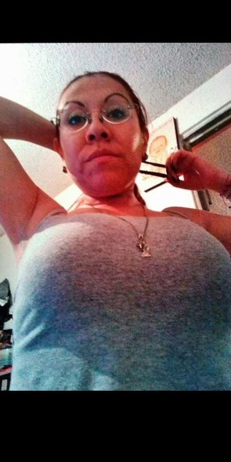 Leonela milf