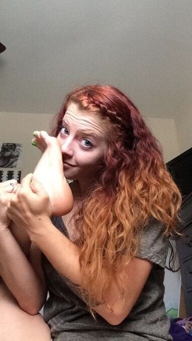 Feet Smelling