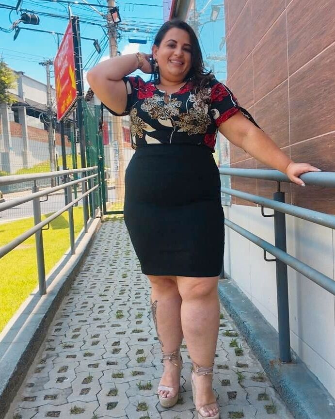 Mature for comments and cum