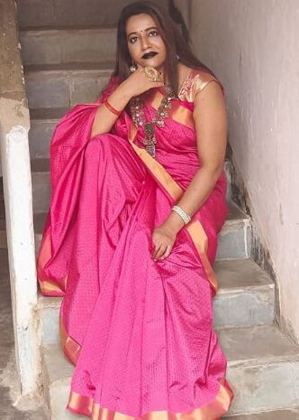 Desi indian mature saree