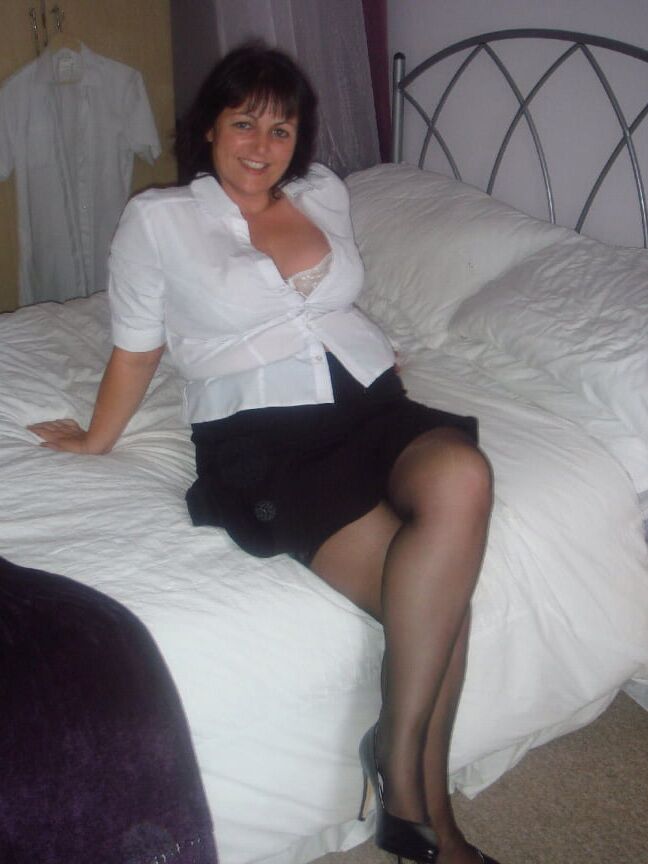 CROSS LEGGED SITTING