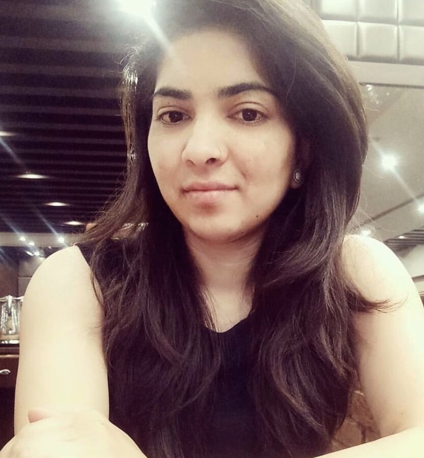 posting pak girl nudes soon , ex indian model