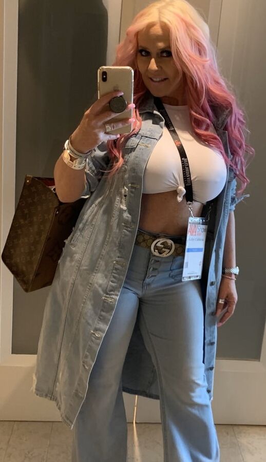 Kelley Cabbana