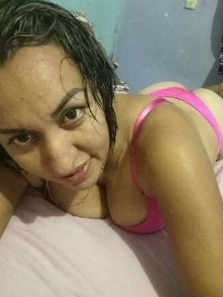 Morena caliente