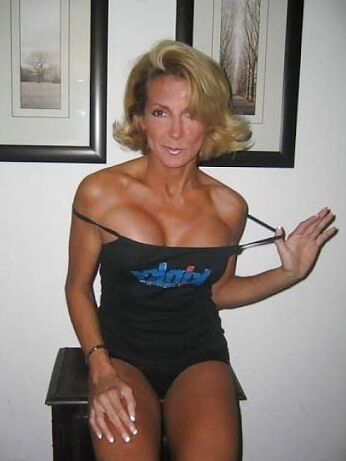mature hotties