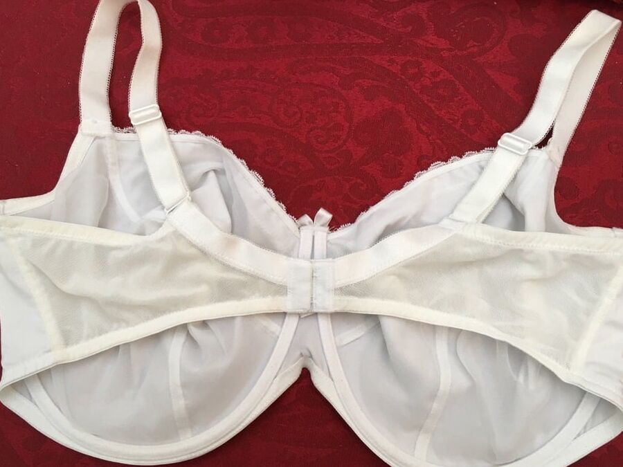 Bra shots