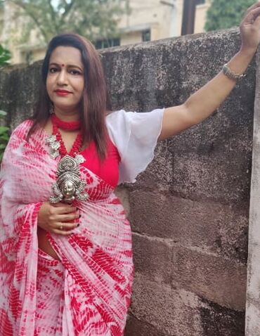 Desi indian mature saree