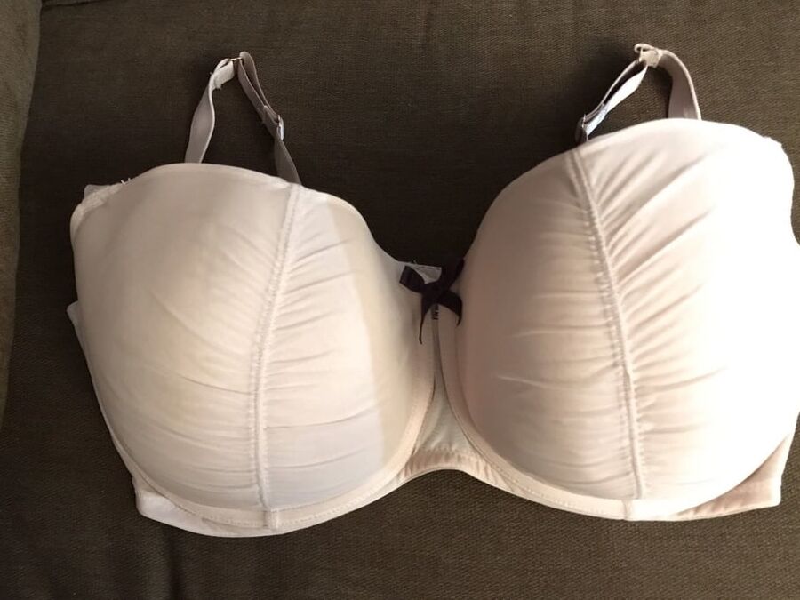 Used G cup bras