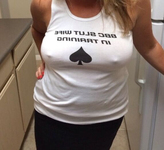 Queen of Spades - Hot Wives