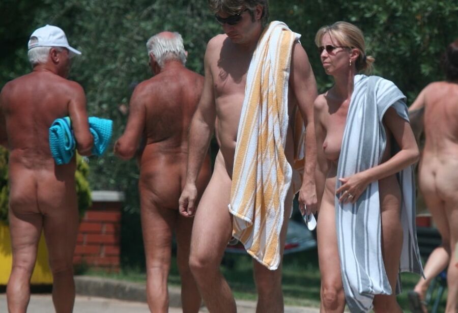 Retro Couples and Milfs in Fkk Resort Croatia